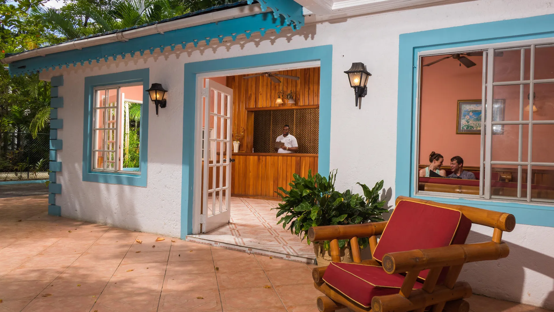 Legends Beach Resort Negril 3*,